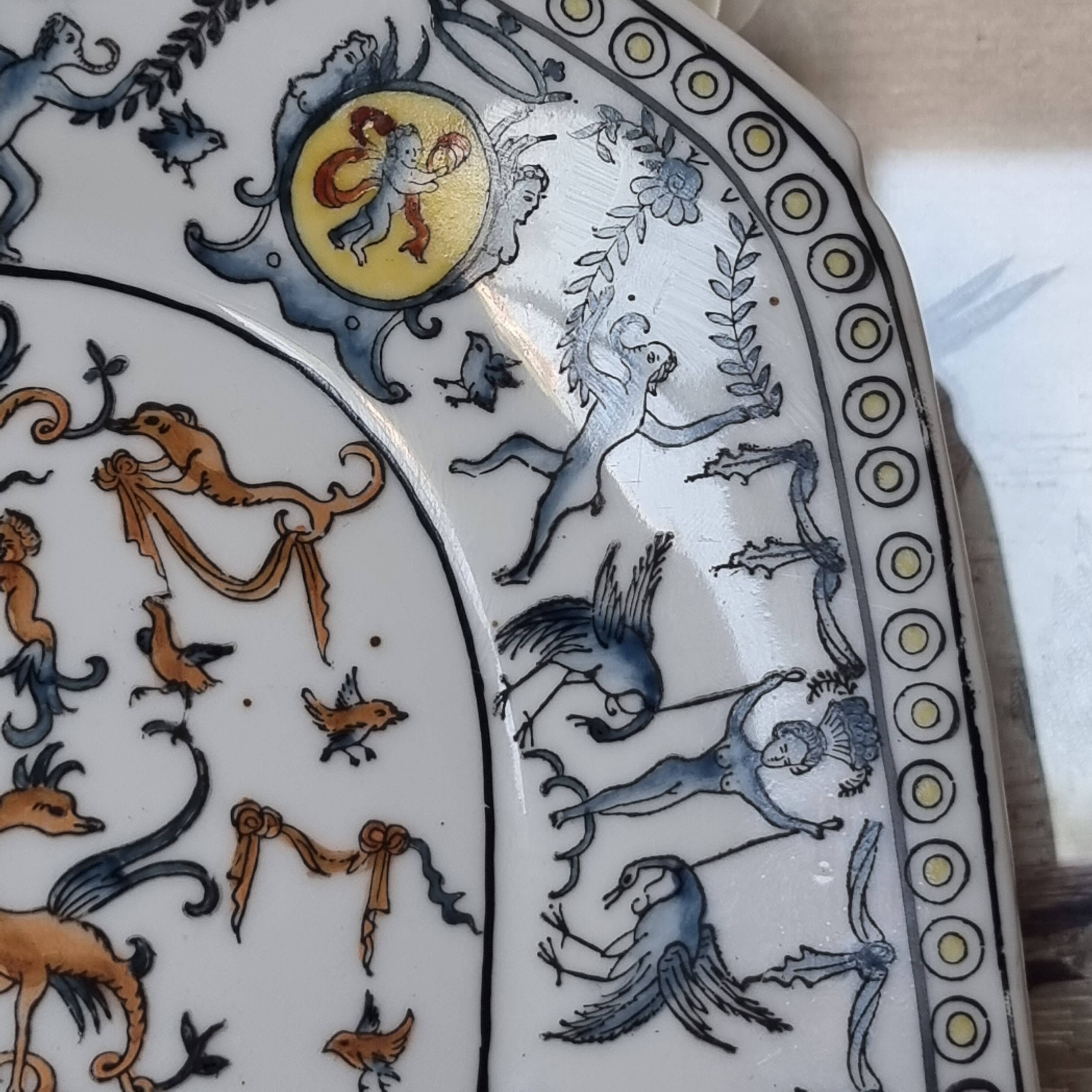 Hand-painted Toussi Court plate or tray and planter set