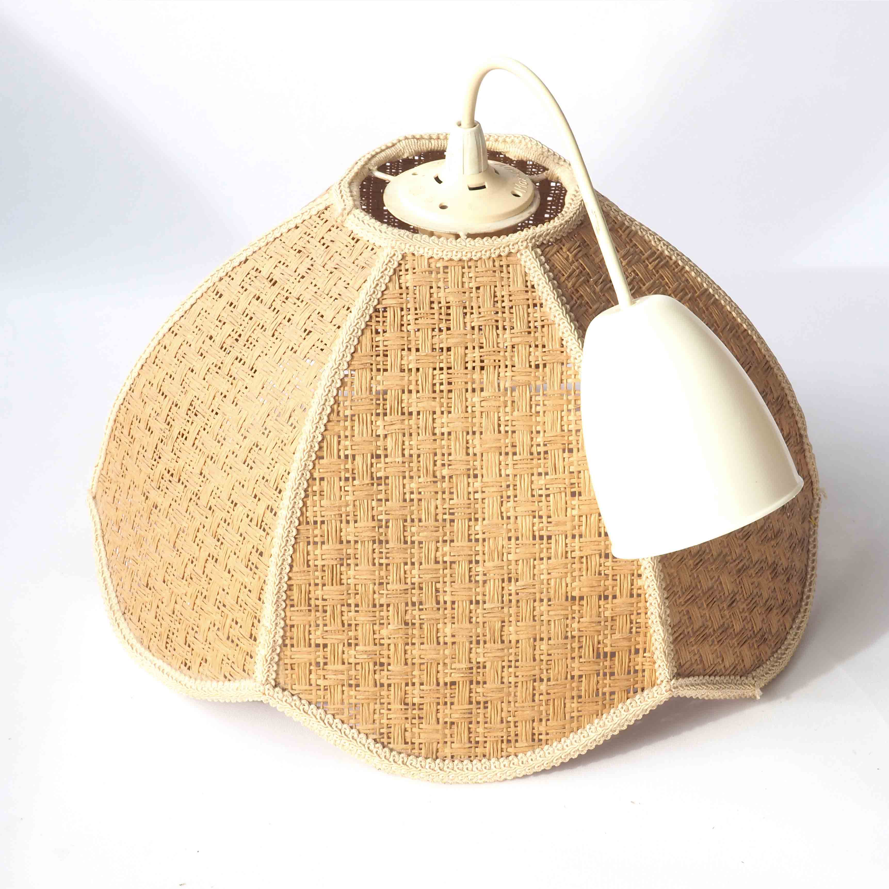 Suspension straw braided corolla 70s