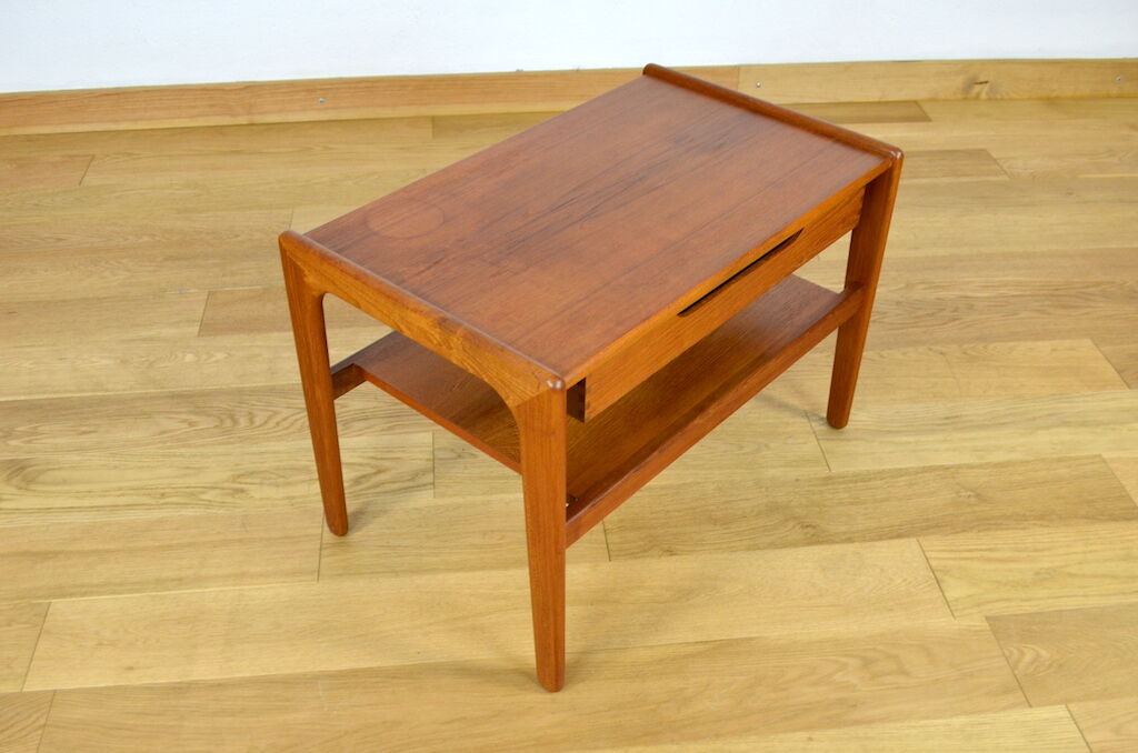 Scandinavian side table in vintage teak 1960