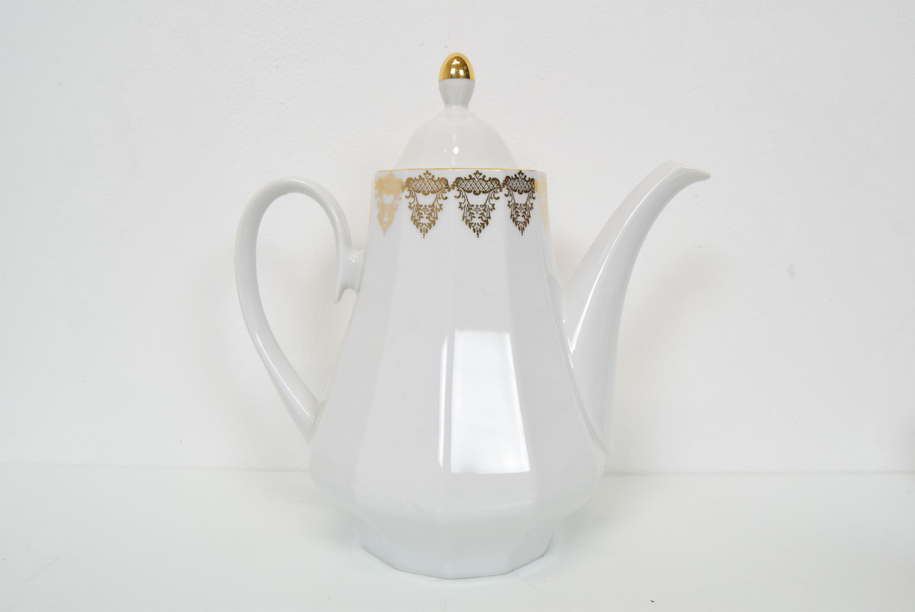 Set Porcelain for tea or coffee,Carlsbad porcealin by company Epiag D.F.,Circa 1960'S.