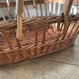 Rattan bassinet