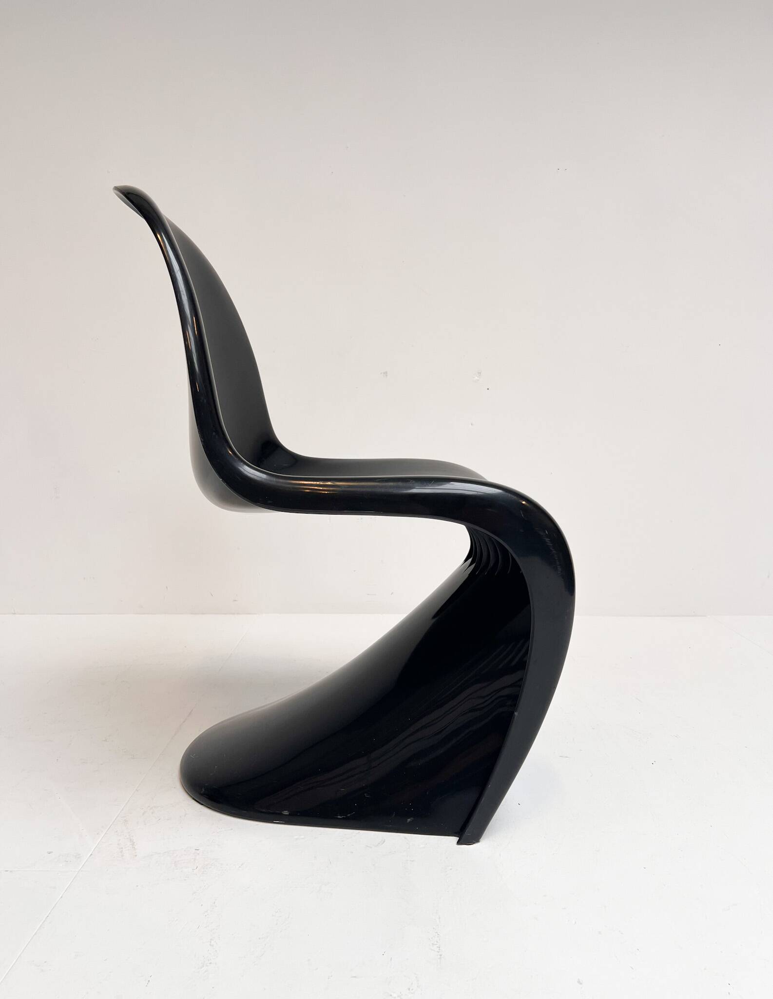 Set of 2 Herman Miller chairs by Verner Panton, 1970's