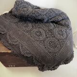 Dyed crochet bed top