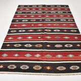 5x7 Red Black Handmade Persian Kilim Rug, 168x228Cm