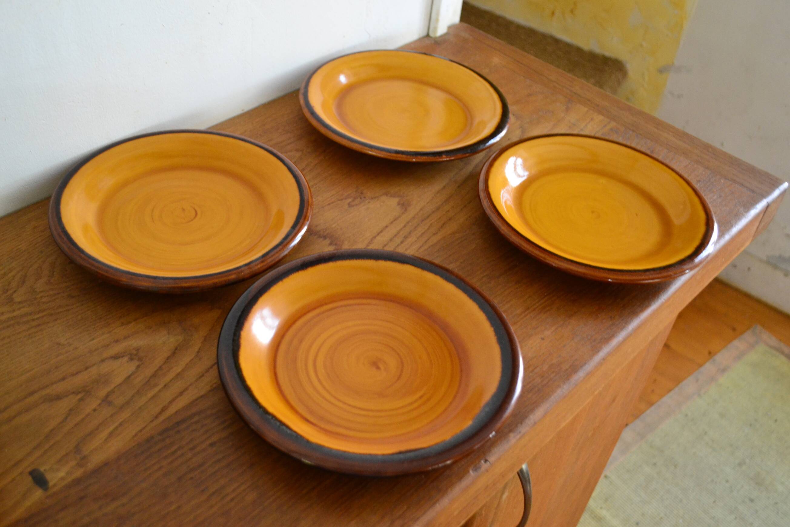 Saint Clément plates porcelain from the 1960s.