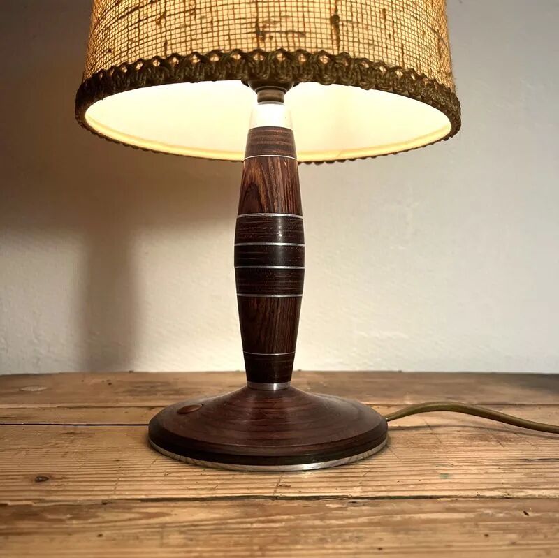 Vintage wooden base lamp