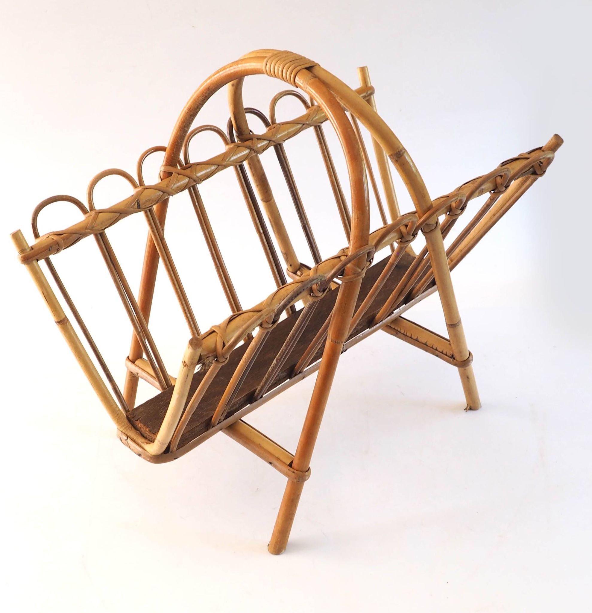 Rattan magazine rack