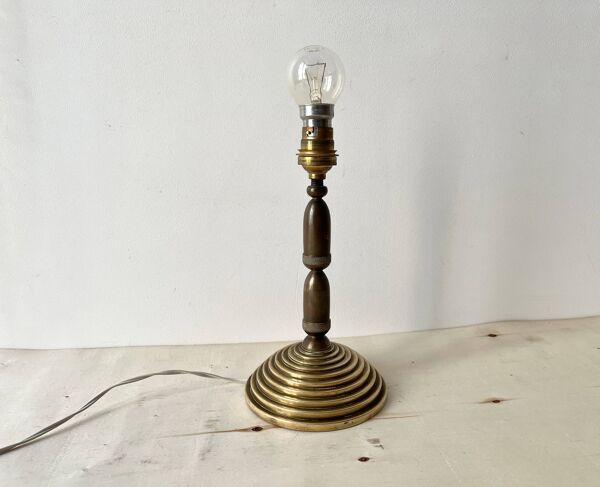 Lampe en bronze ''glands'' années 50, luminaire naturaliste vintage