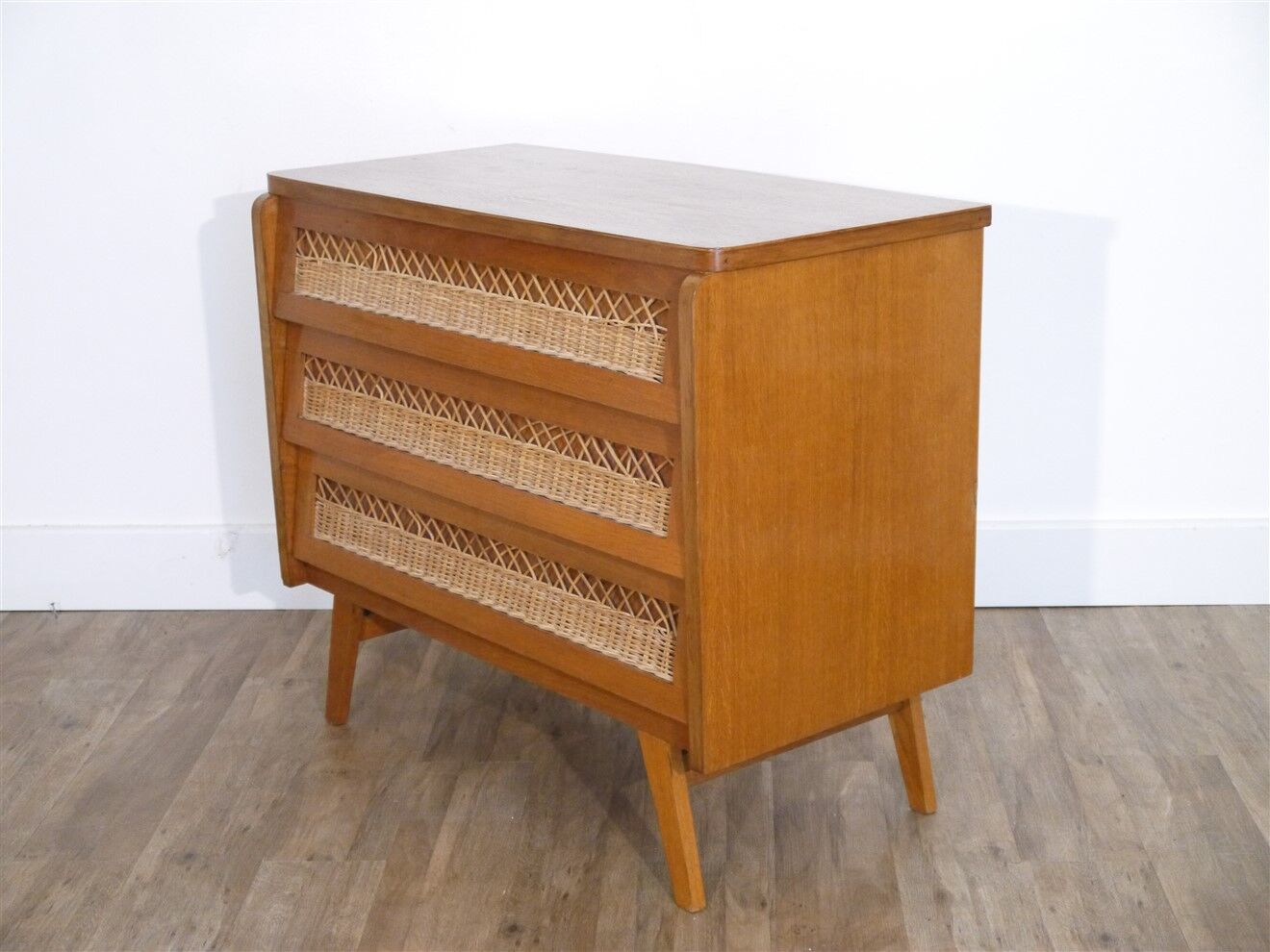 Vintage chest of drawers in wood and rattan 1950