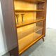 Donker vintage fineer design vitrinekast Jirak, boekenkast