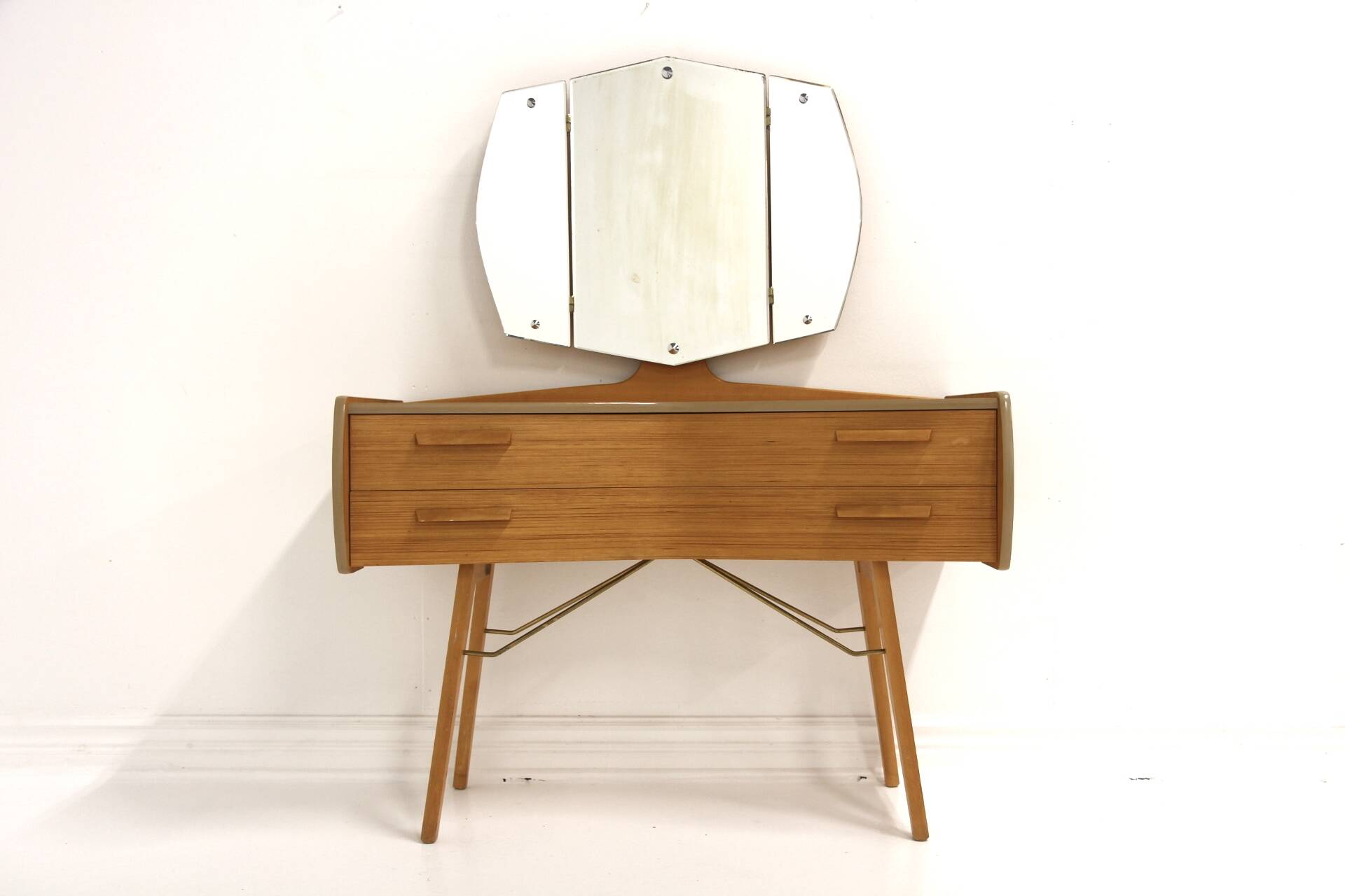 Scandinavian beech dressing table, Sweden, 1960