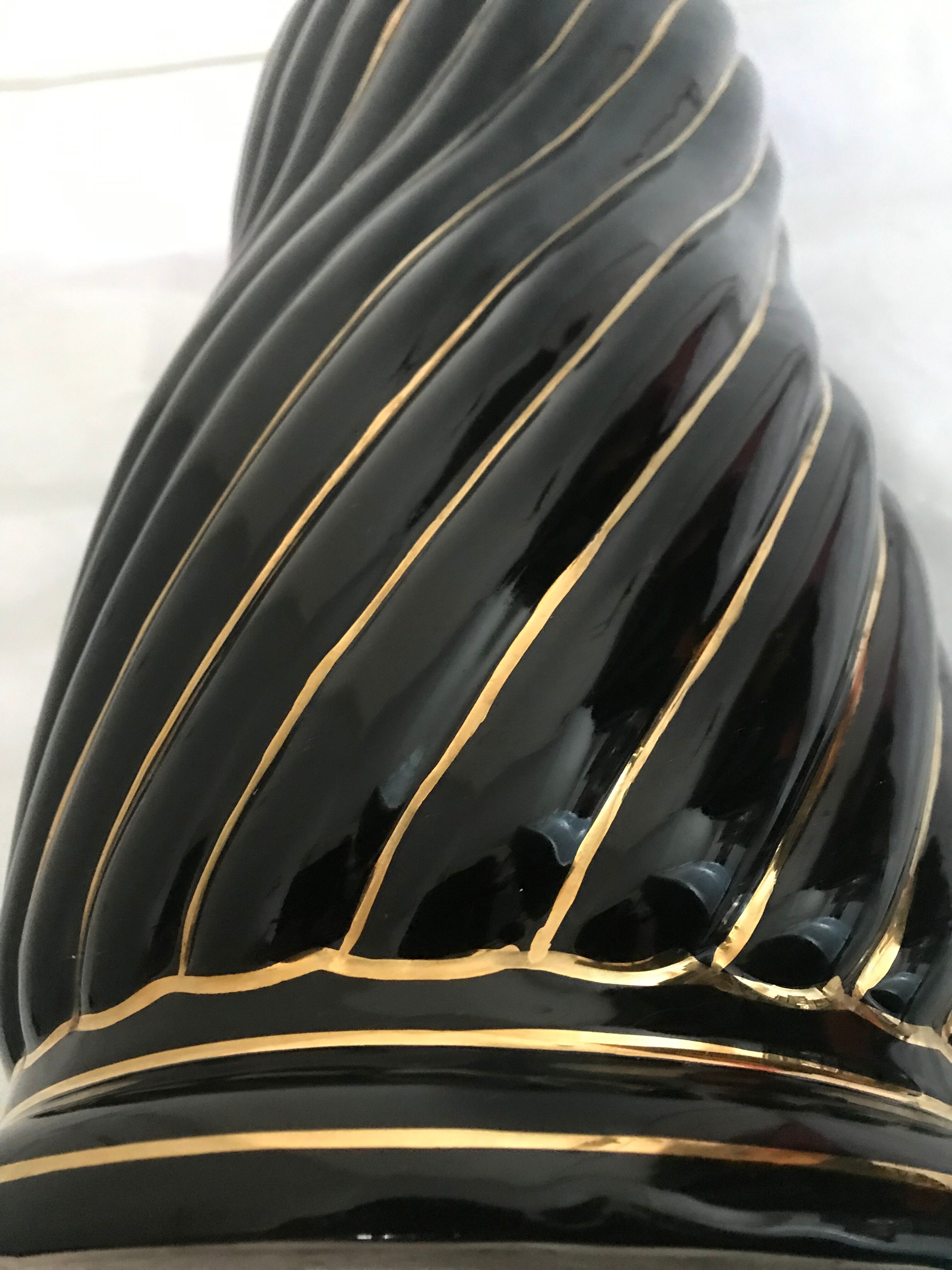 Black ceramic umbrella holder