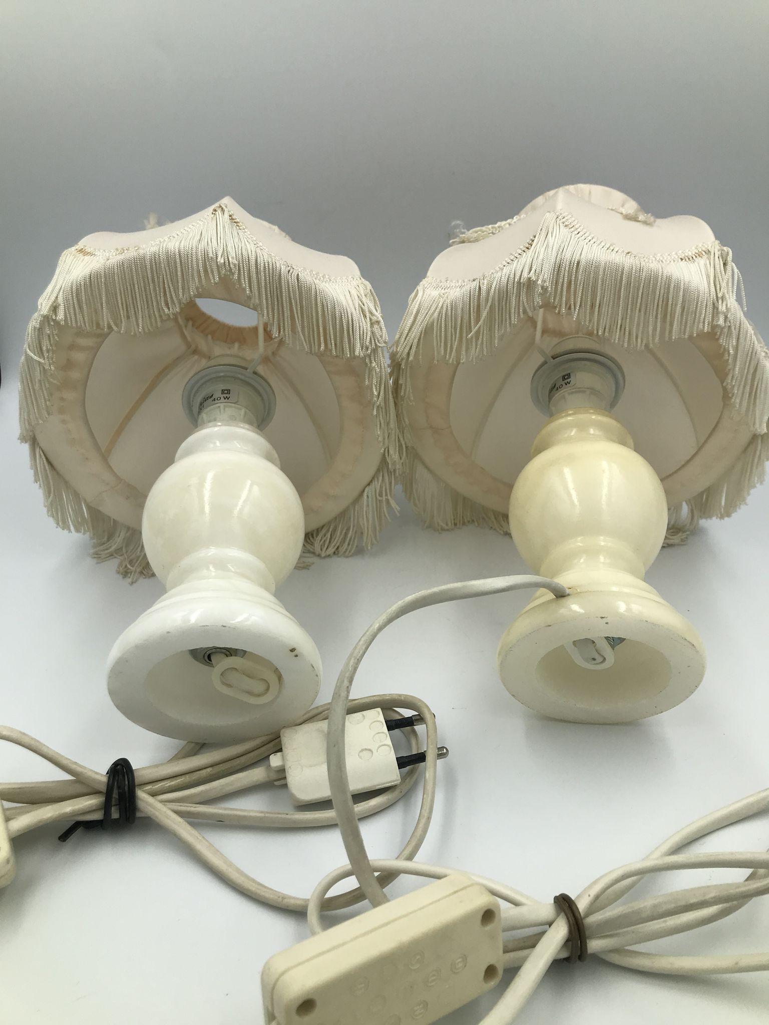 Pair of bedside lamp with vintage fringed shade