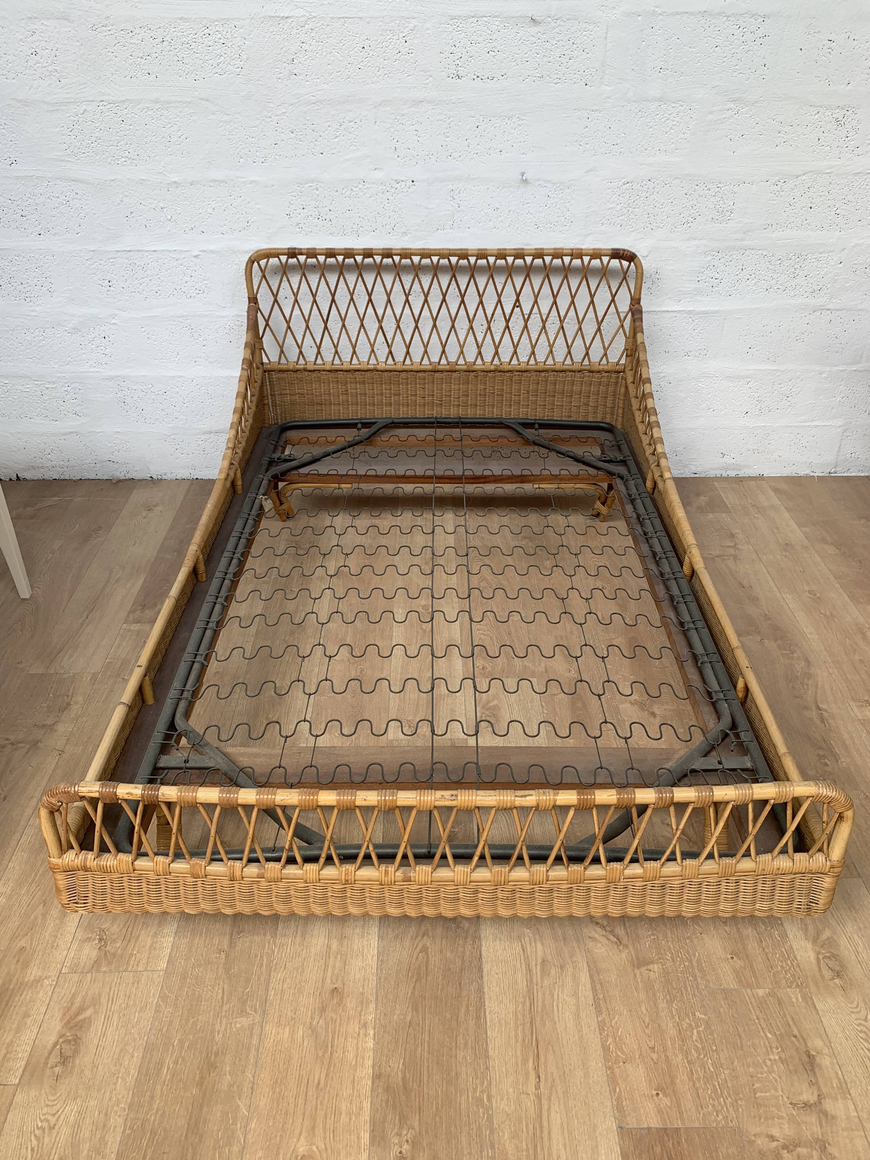 Rattan bed 60s