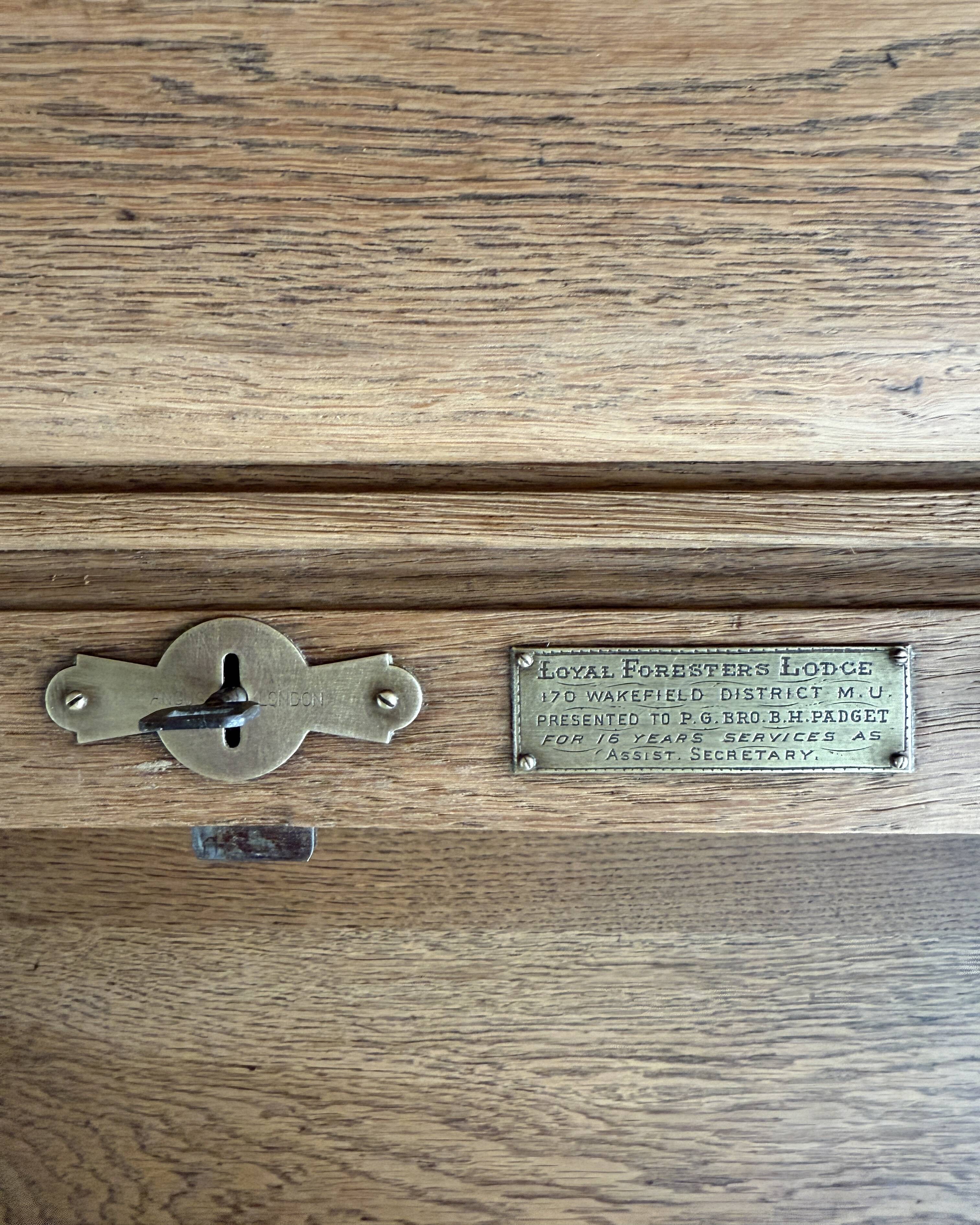 American oak cylinder desk (renovated)