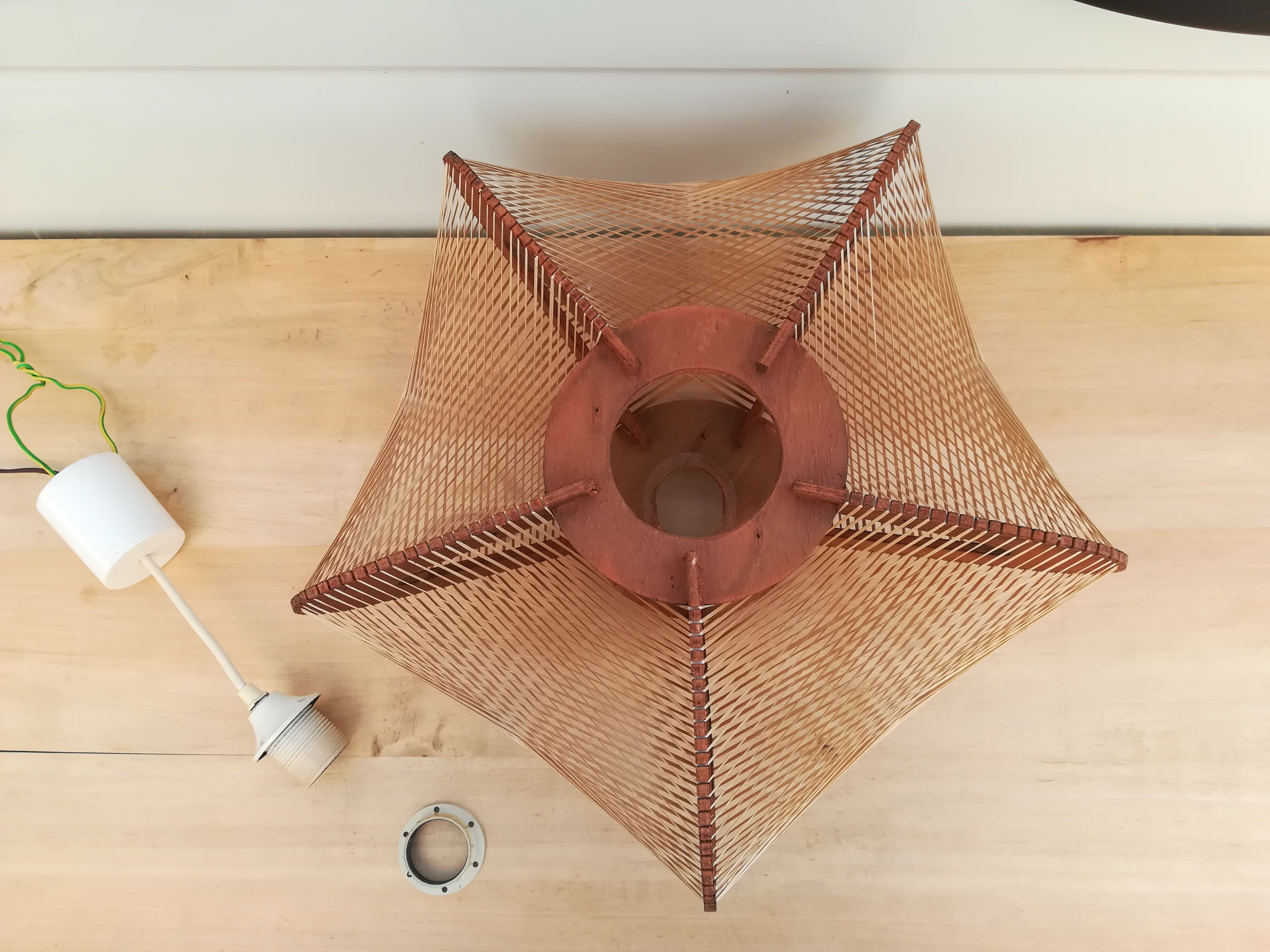 Scandinavian wood and wire suspension