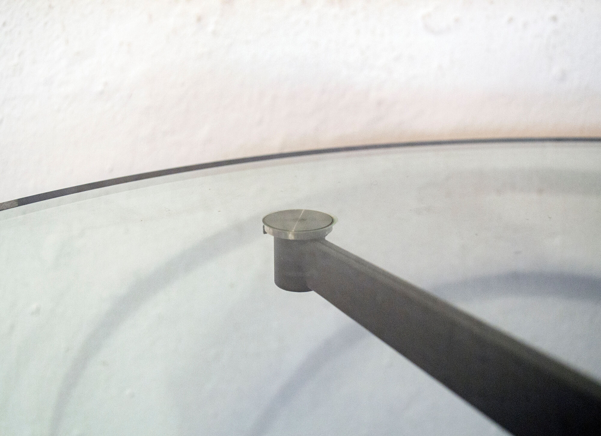 Iron and glass coffee table Italia Anni '80