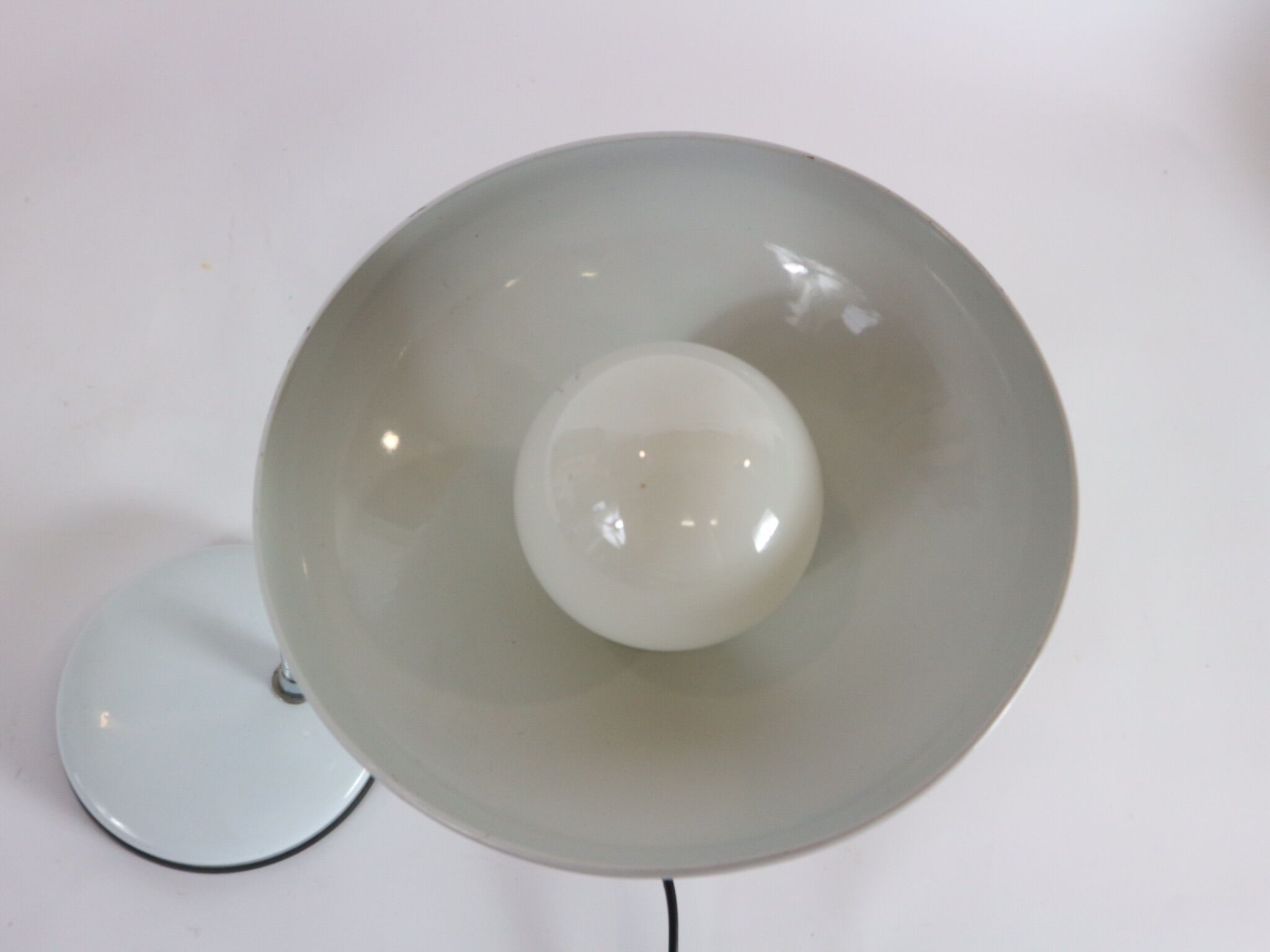 White couple table lamps Made in Italy by Veneta Lumi