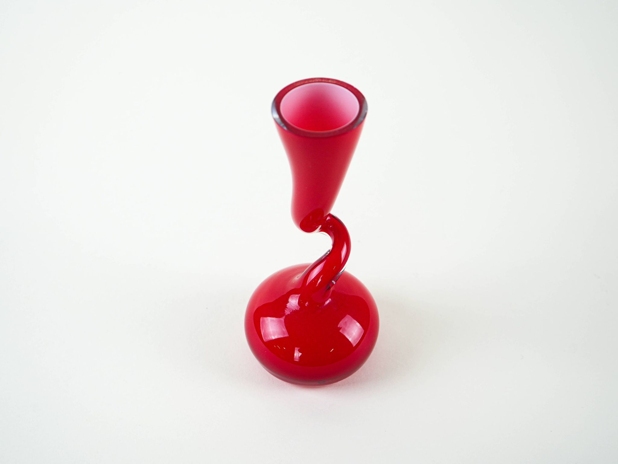 Red vase, Swing Vase, Danish design, manufactured by Normann Copenhagen
