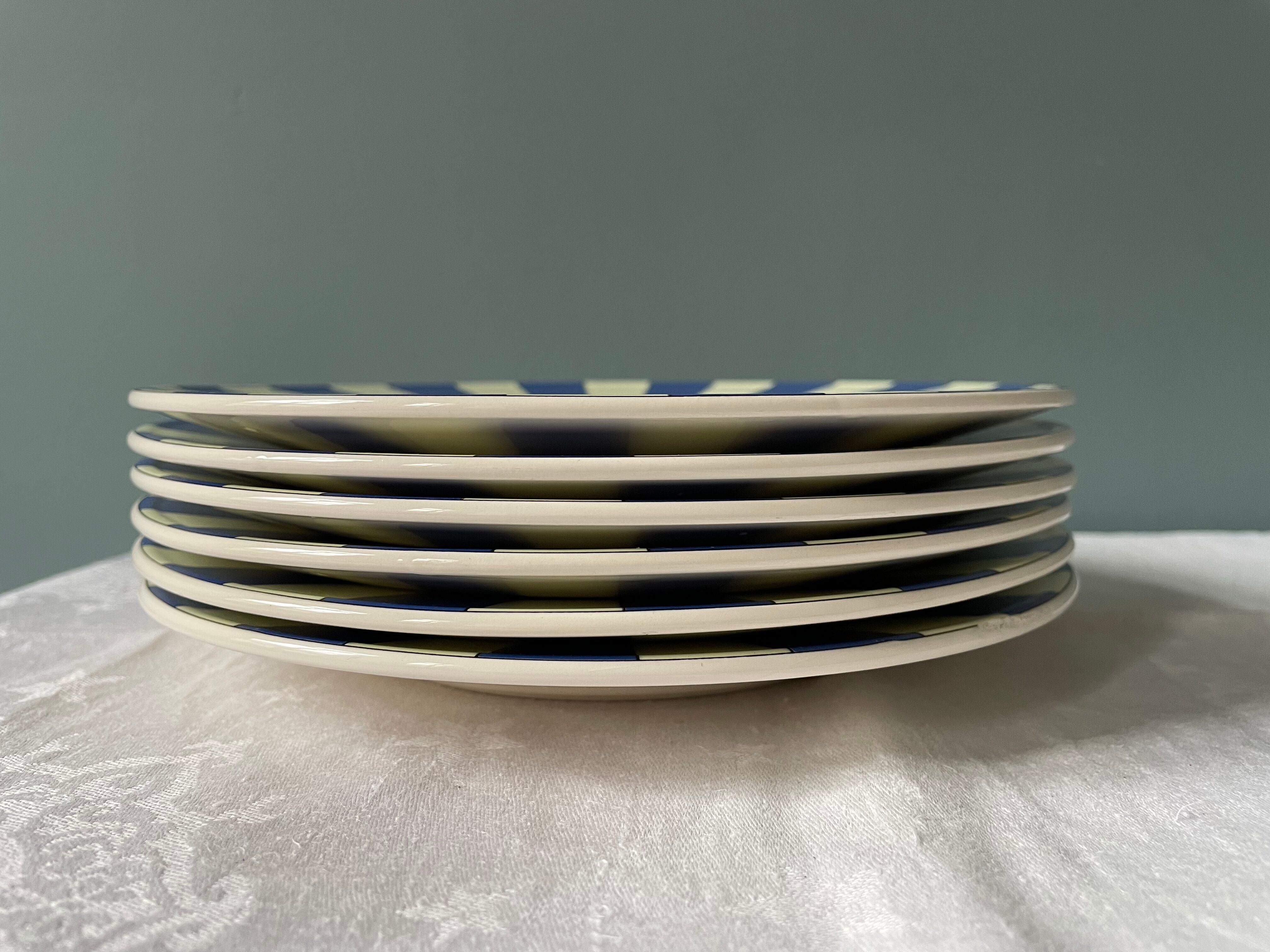 Series of 6 K&G Lunéville dessert plates, circus theme