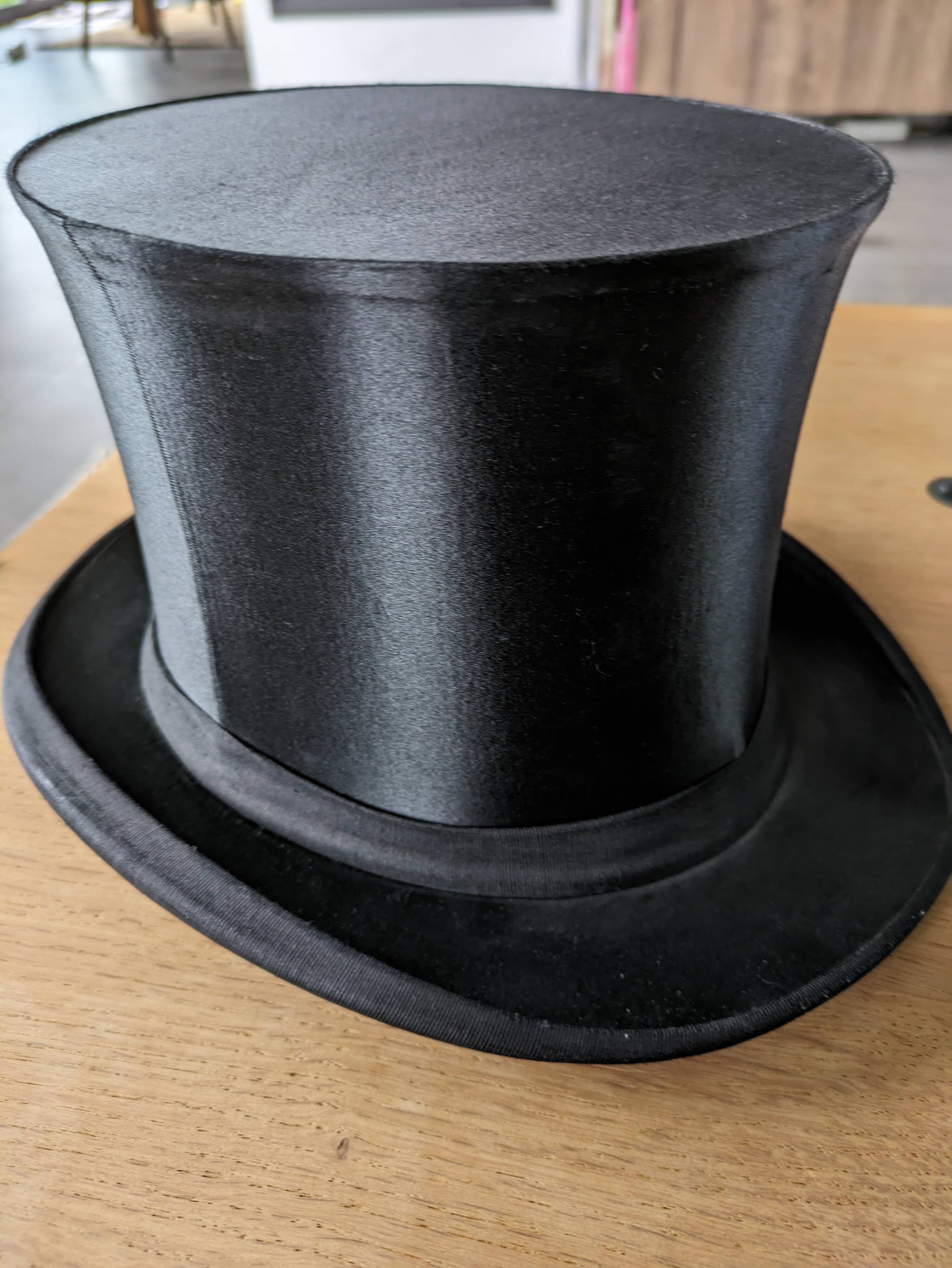 Top hat