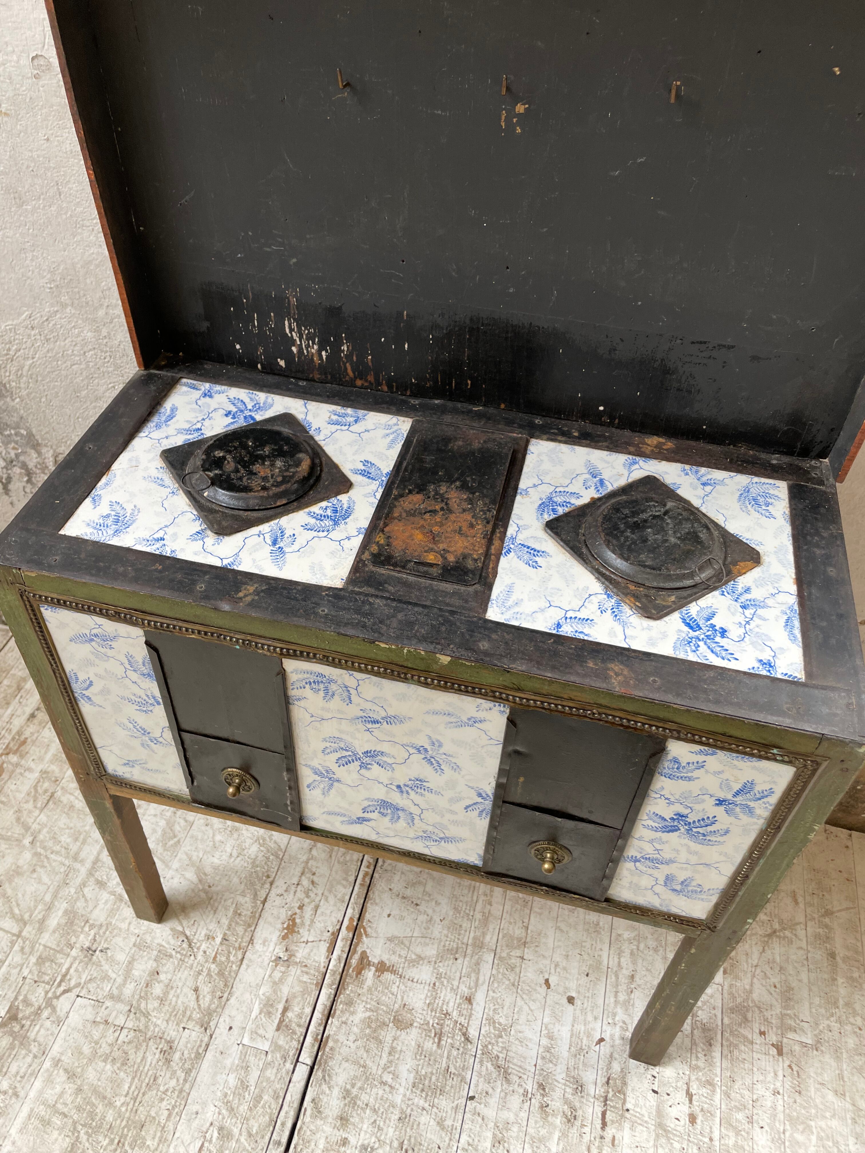 Children's toy stove antique