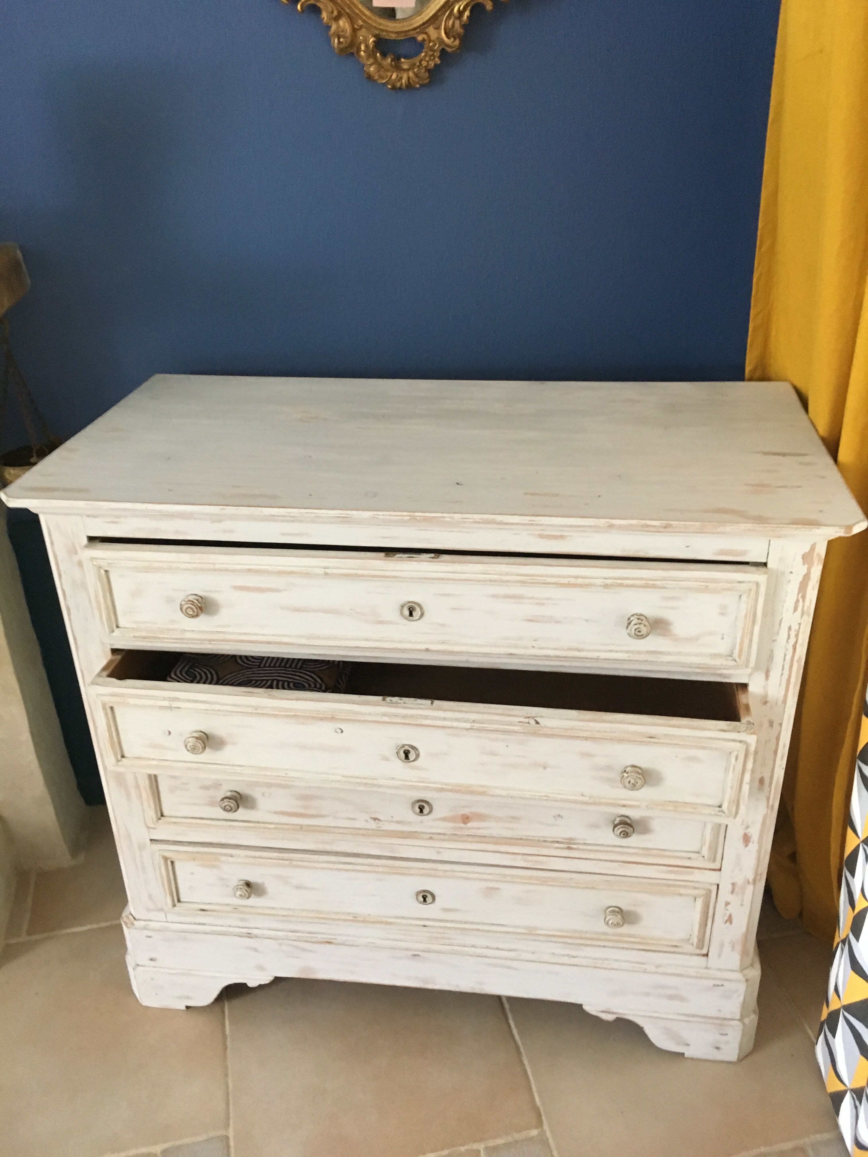 Antique white cerused chest of drawers