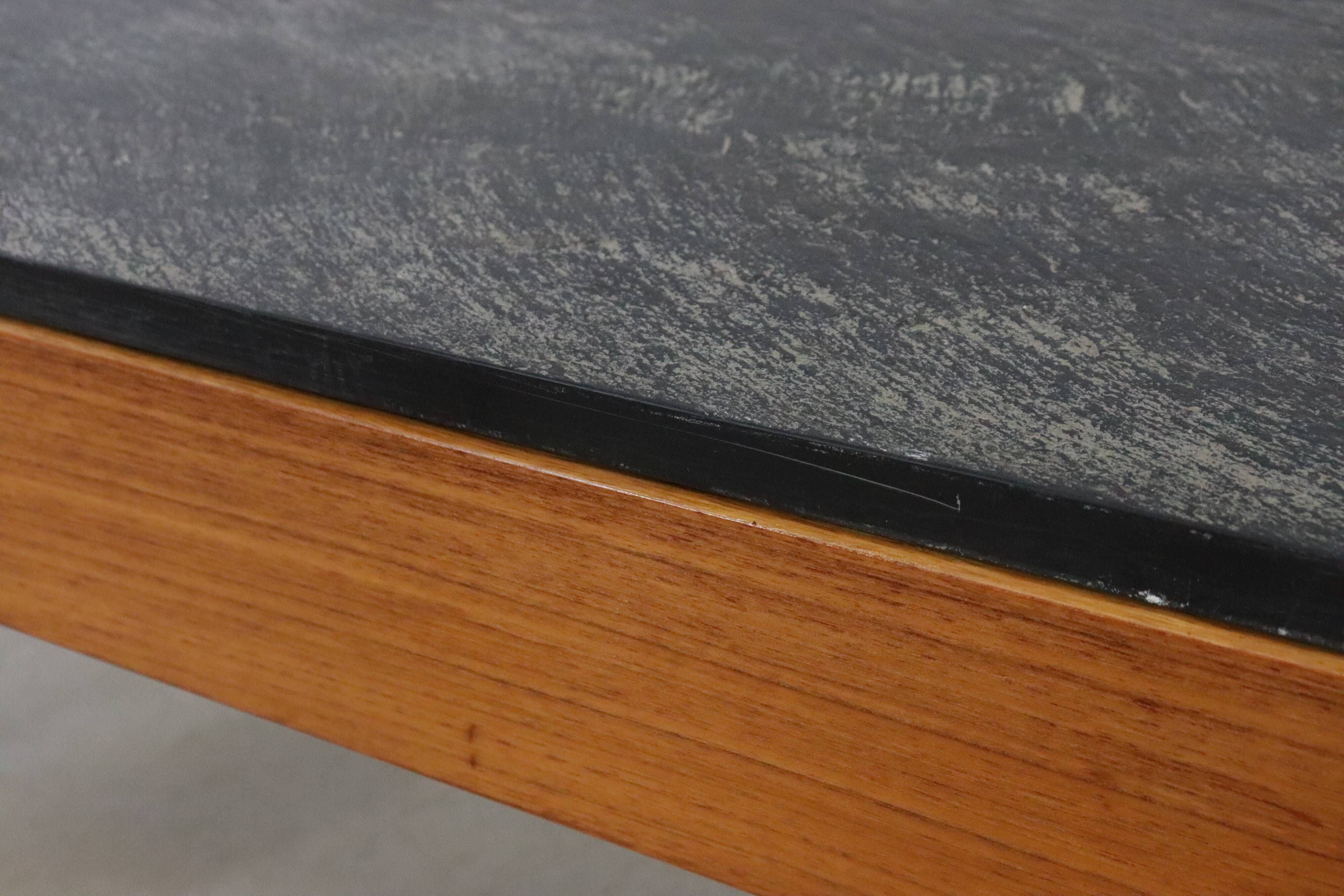 Coffee table 'Leimuiden'