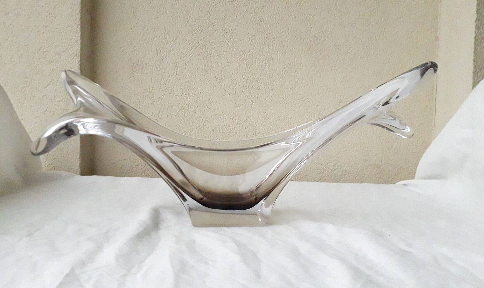 Glass centerpiece cup