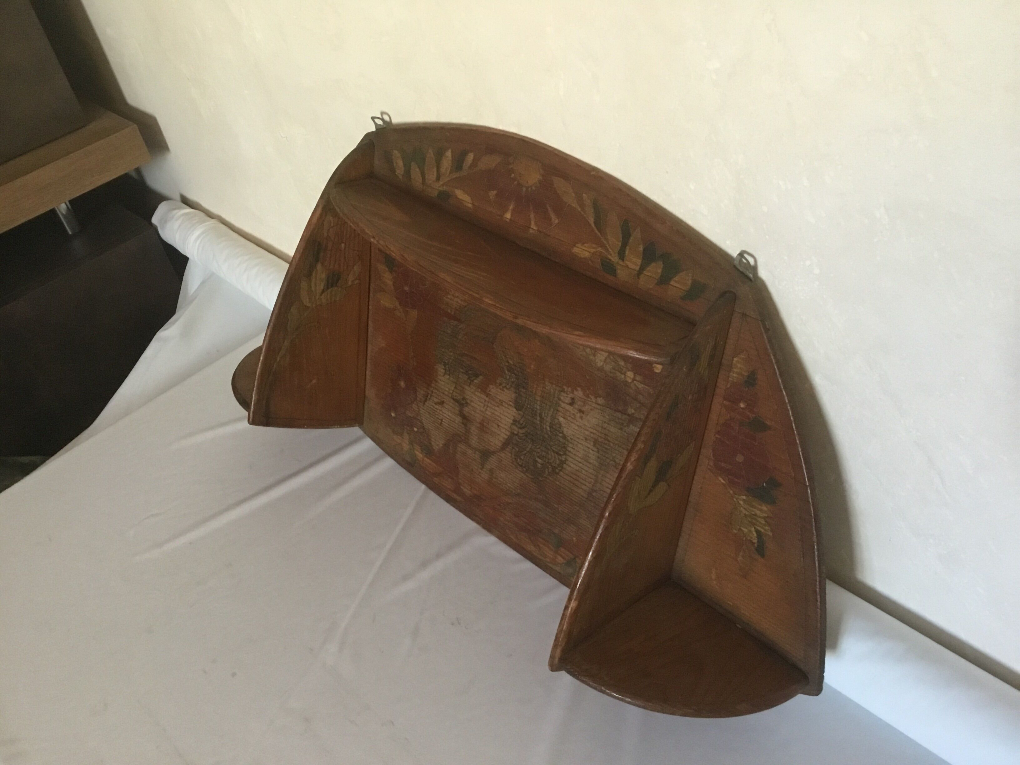 Shelf wood decoration 1900 pyrograved art nouveau art deco signed gallé era, majorelle