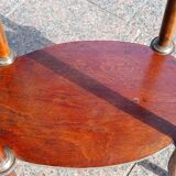 Pedestal table