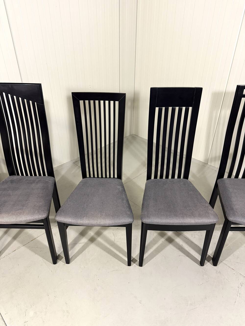 Chaises de salle à manger Tonon Italie par Wolf Schmidt Bandelow années 1980.