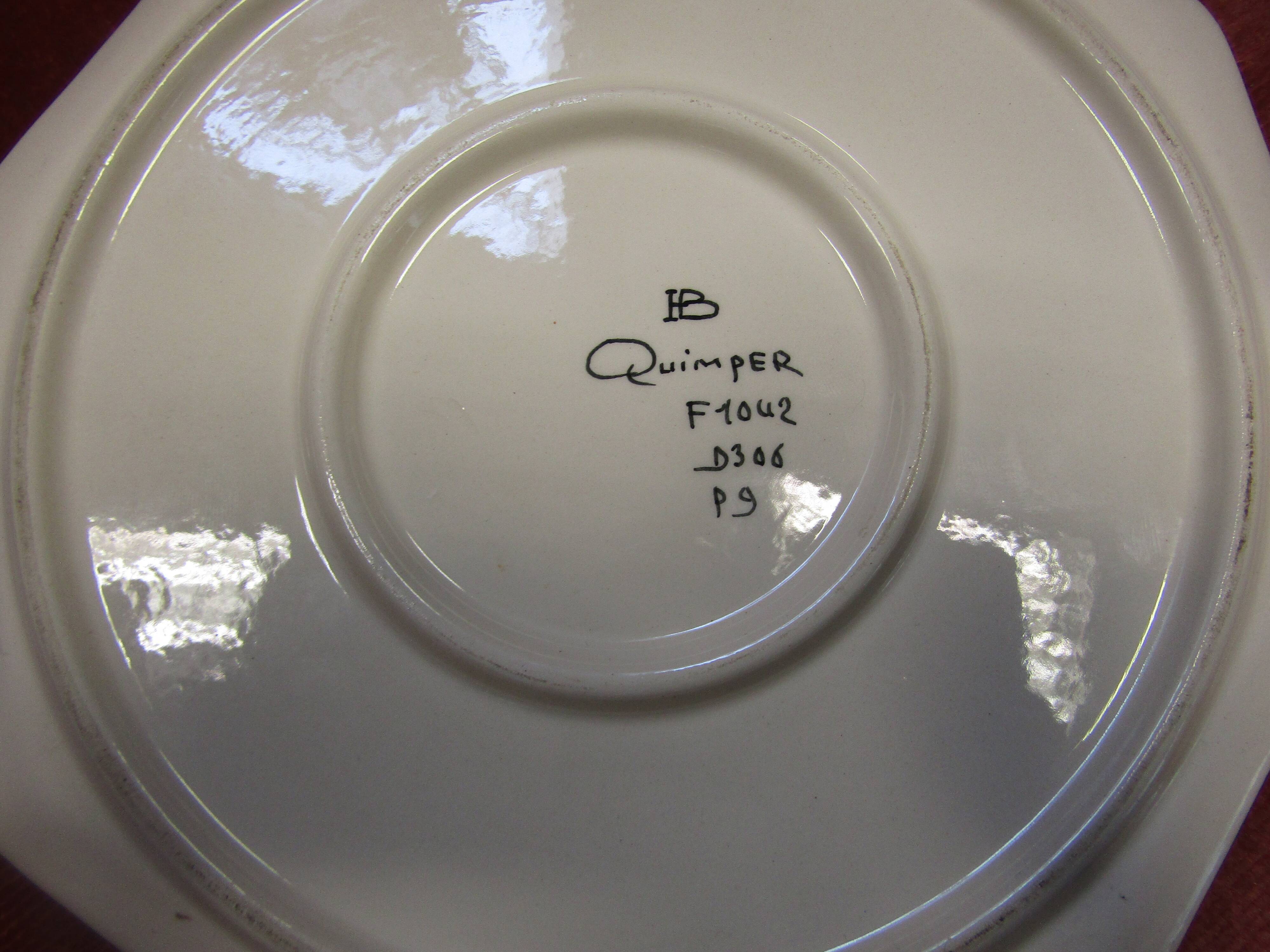 Hb Quimper octagonal plate of dominant colors black and yellow