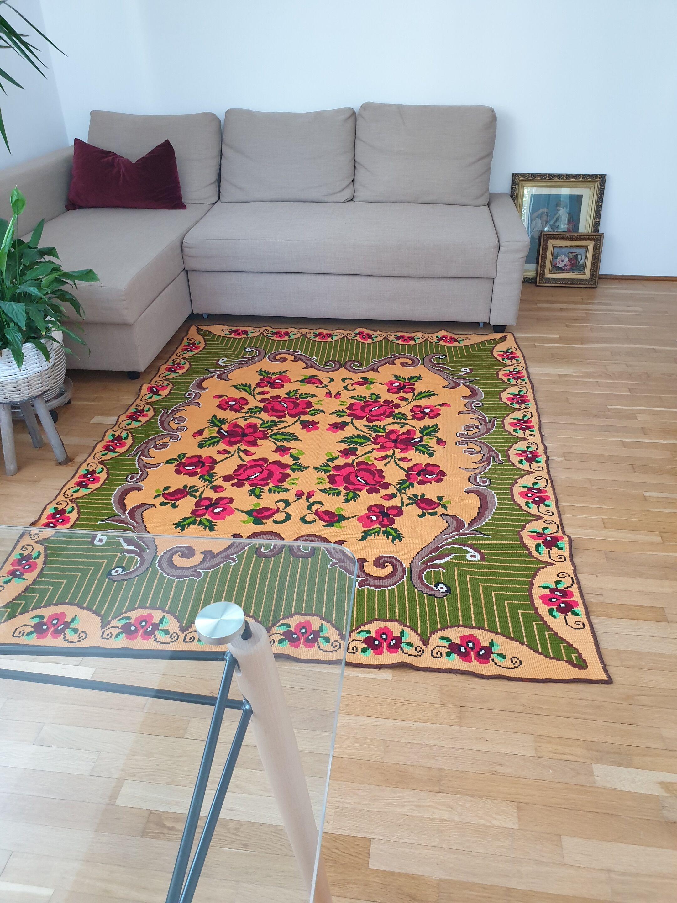 Gorgeous cross stitch floral carpet with red roses made by hand on heme Romania 148x196cm