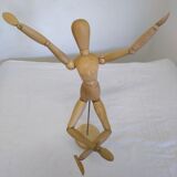 Mannequin en bois o'cedar