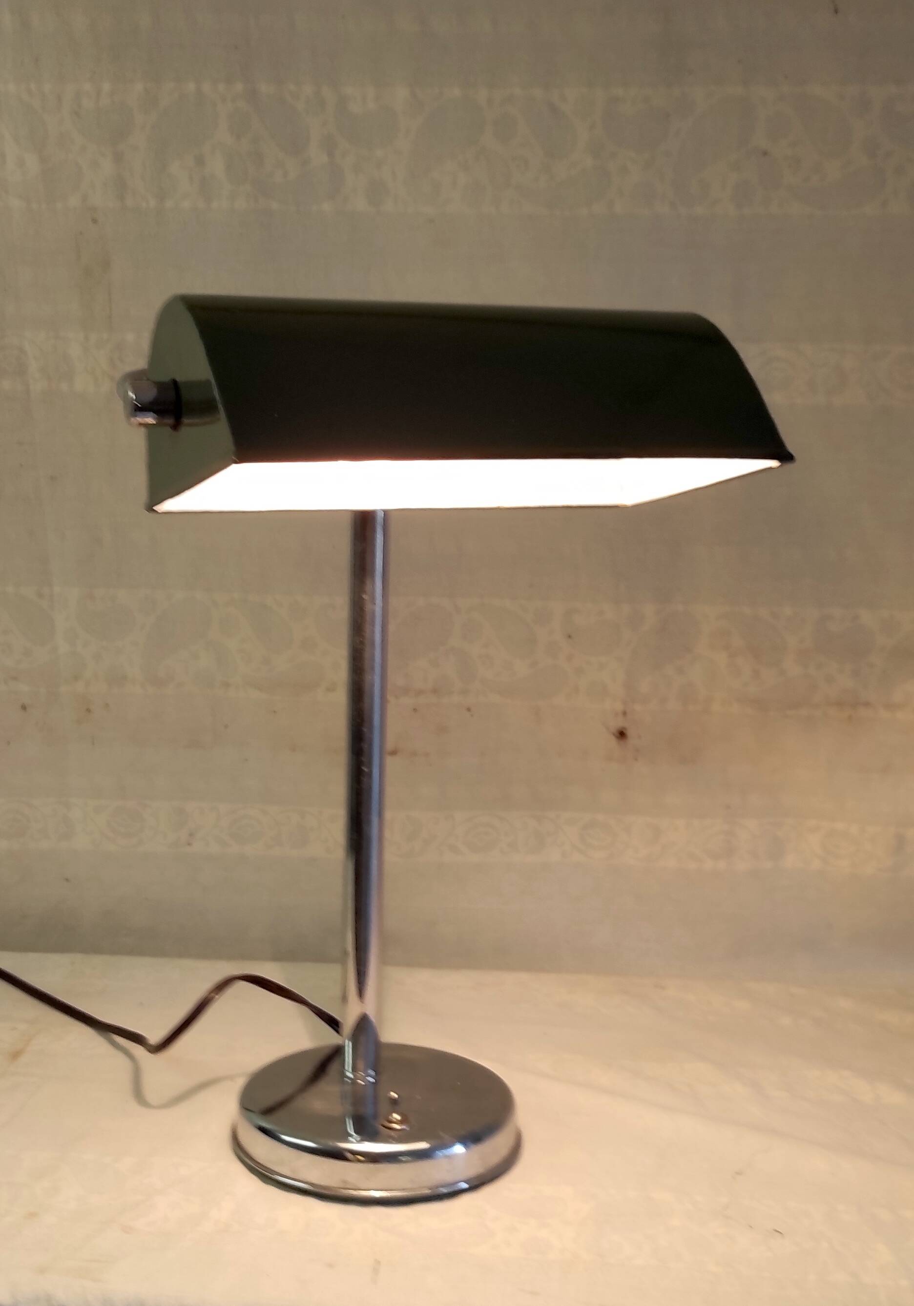 Art Deco table lamp in chrome metal - 1940s/50s