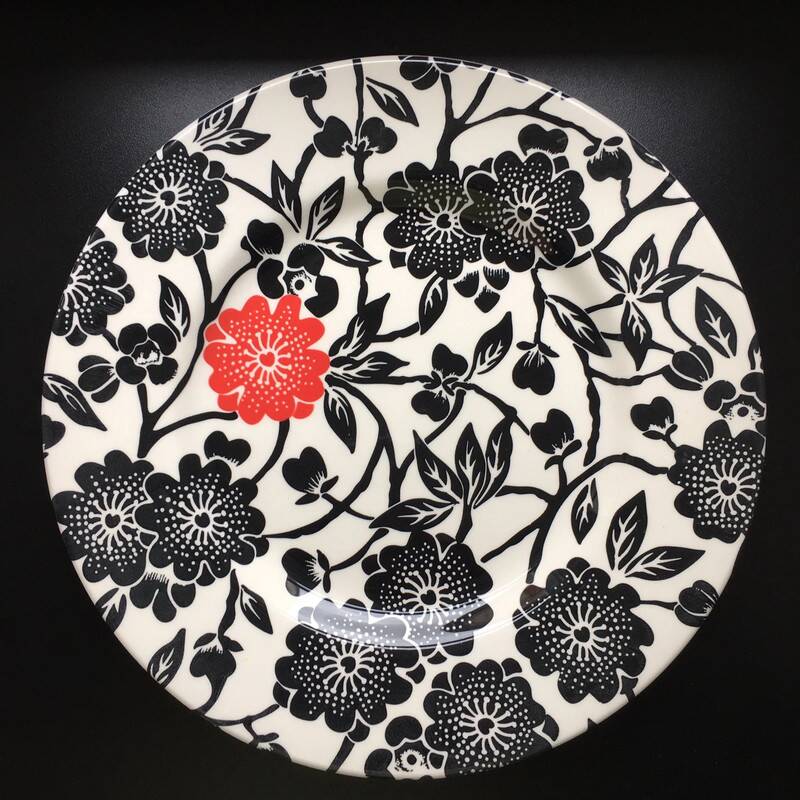 Queen's QUE10 Dinner Plate