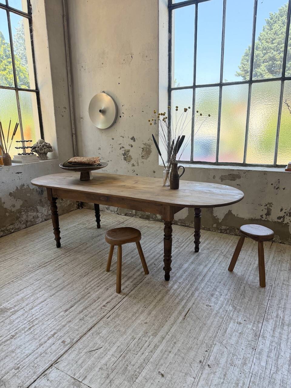 Oval farmhouse table 250cm pine