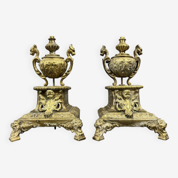 Pair of Renaissance style cassolette candlestick bases in gilded bronze, 19th century
