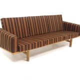 Scandinavian canapé "GE-236", Hans J. Wegner, Getama, Denmark, 1960