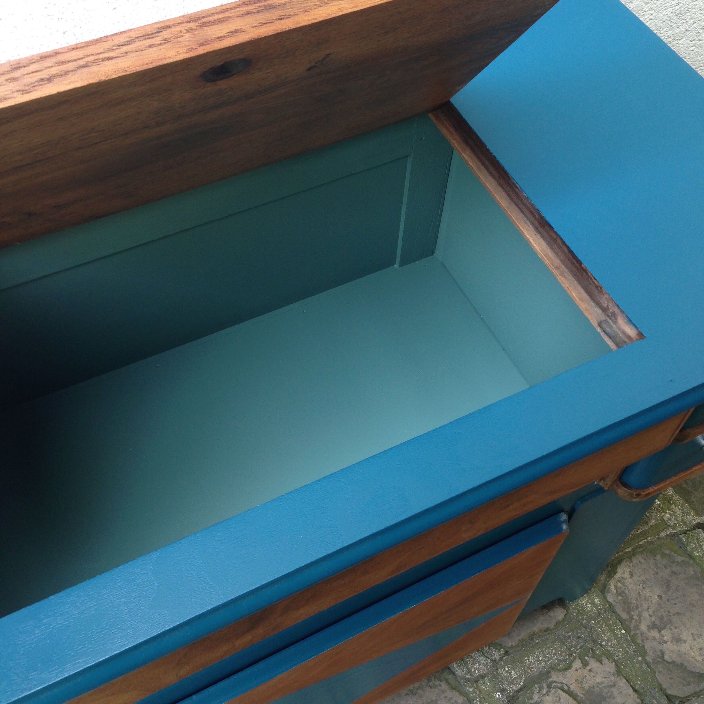 Furniture seamstress