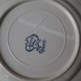 Set of 4 dessert plates from the St Amand earthenware factory, Régence model, iron earth