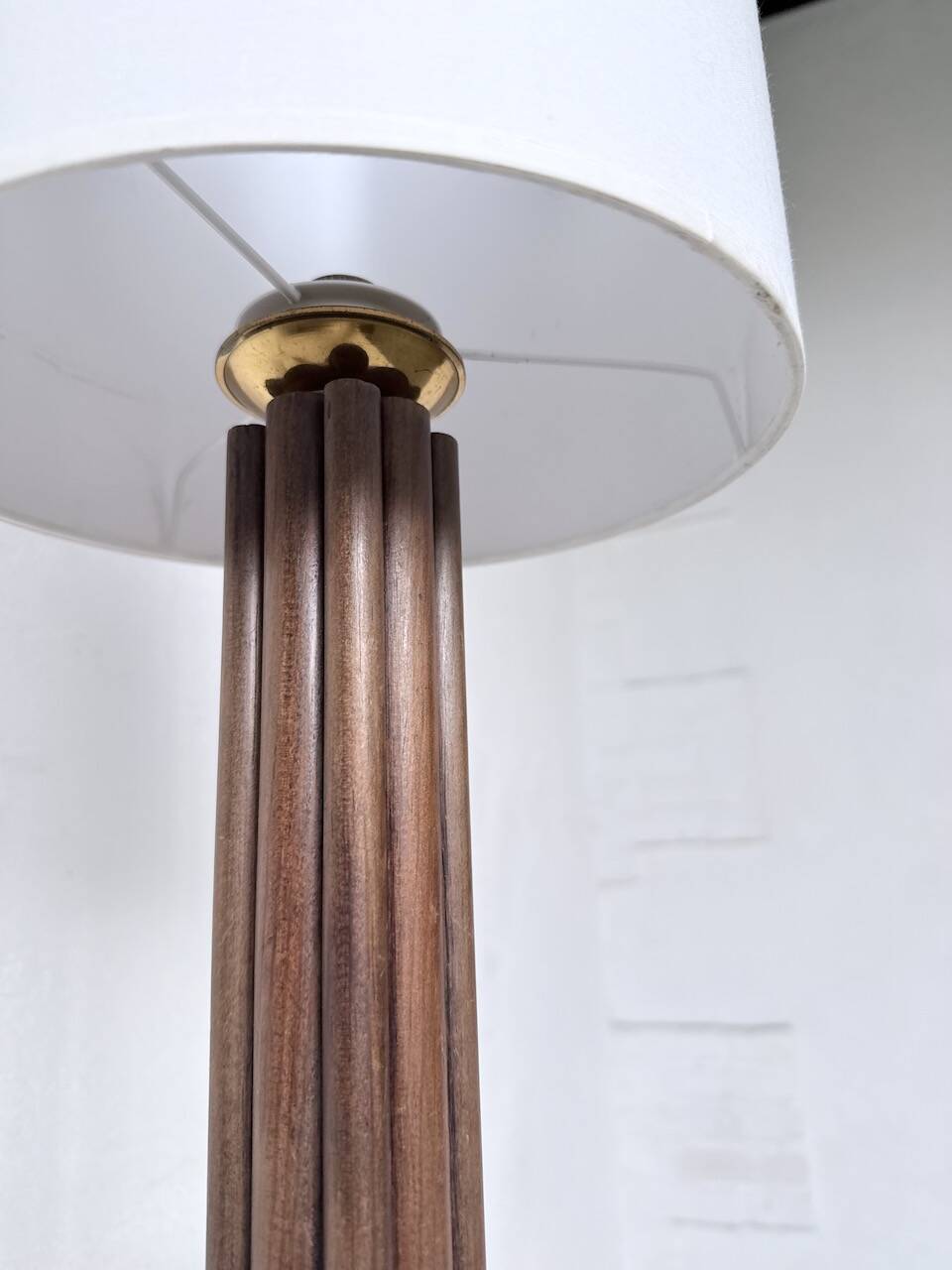1940s Art Deco oak desk lamp