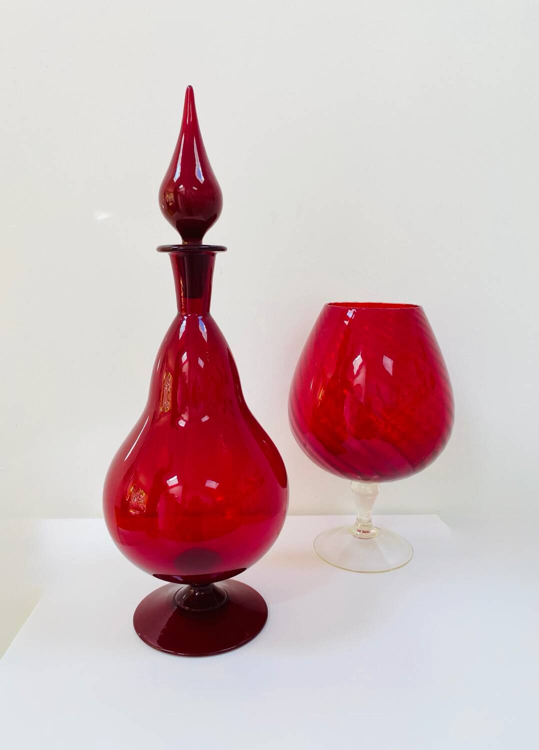 Large blown glass red carafe Blenko / Genie Bottle from the 1960s.