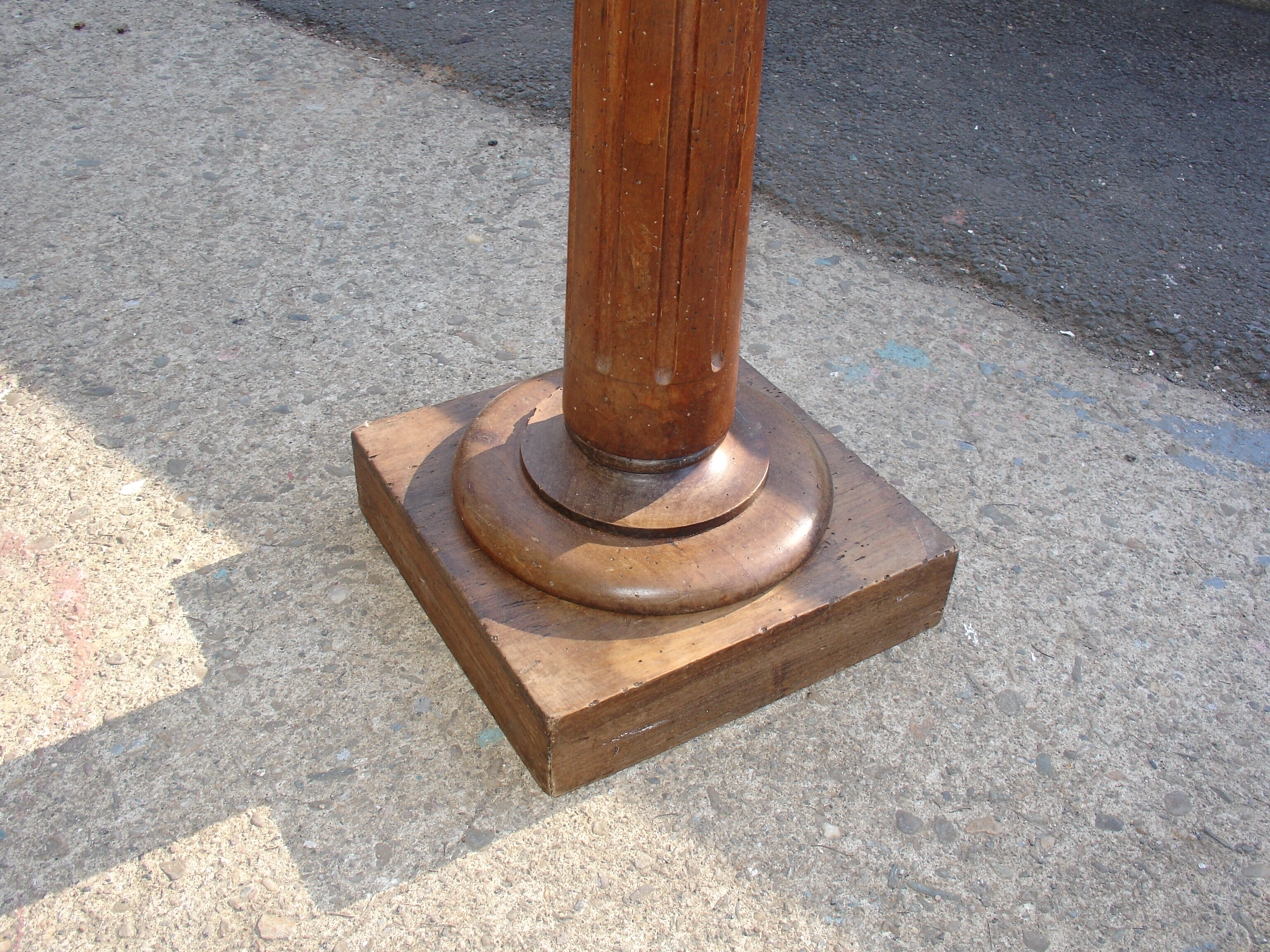 Column is statuary Beech 1900 in its own juice