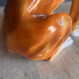 Chien en porcelaine