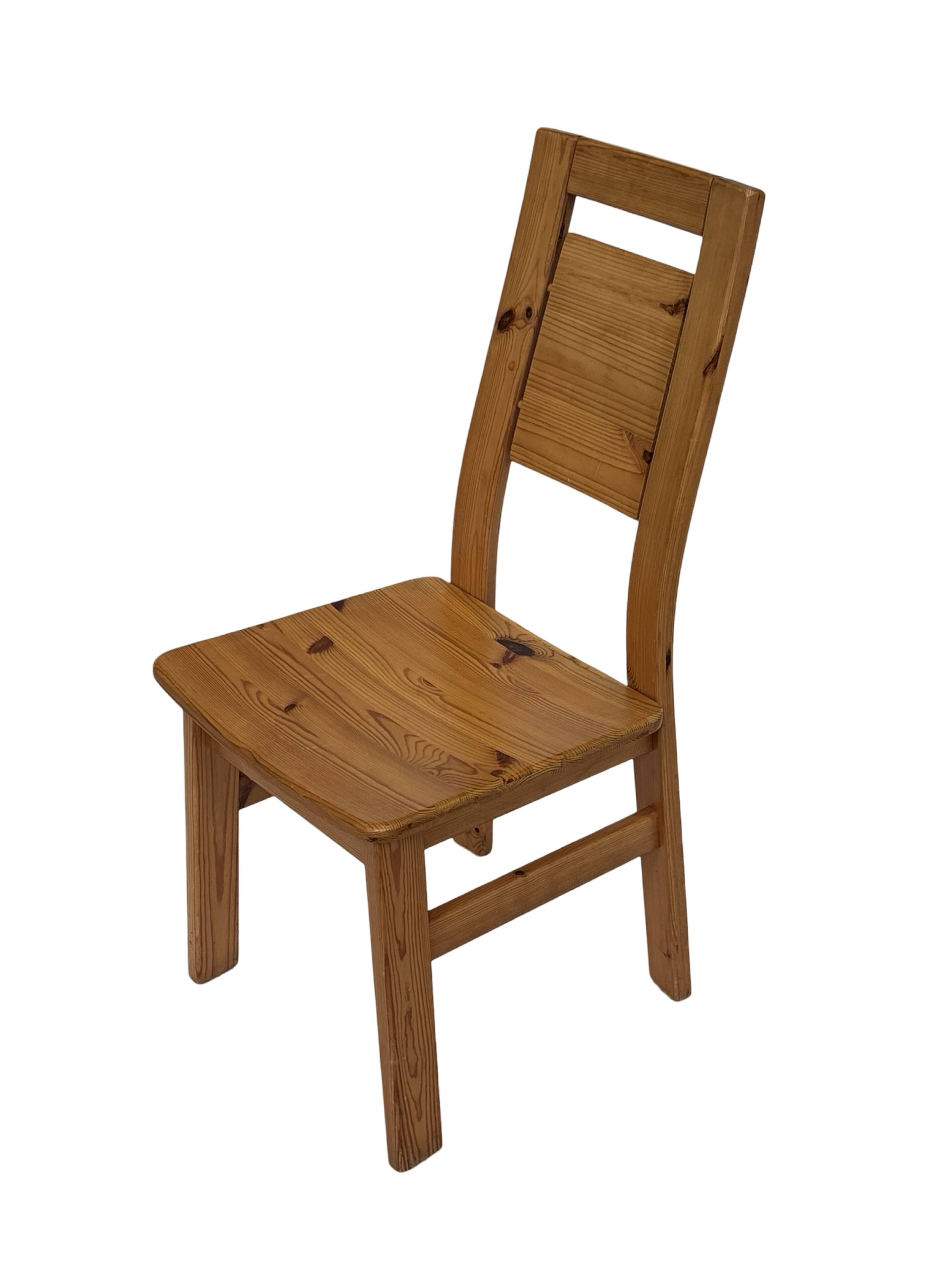 Vintage set of four dining room chairs Finnish Design Laukaan Puu