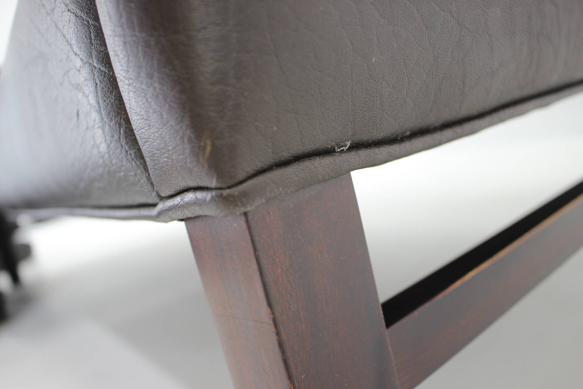 1970s danish 2-seater sofa in dark brown leather