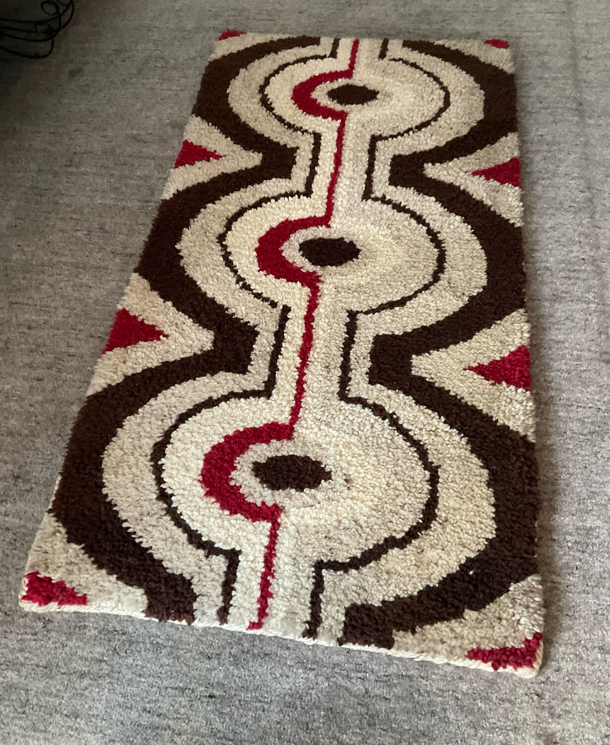 Wool rug 130x70 from the 70s
