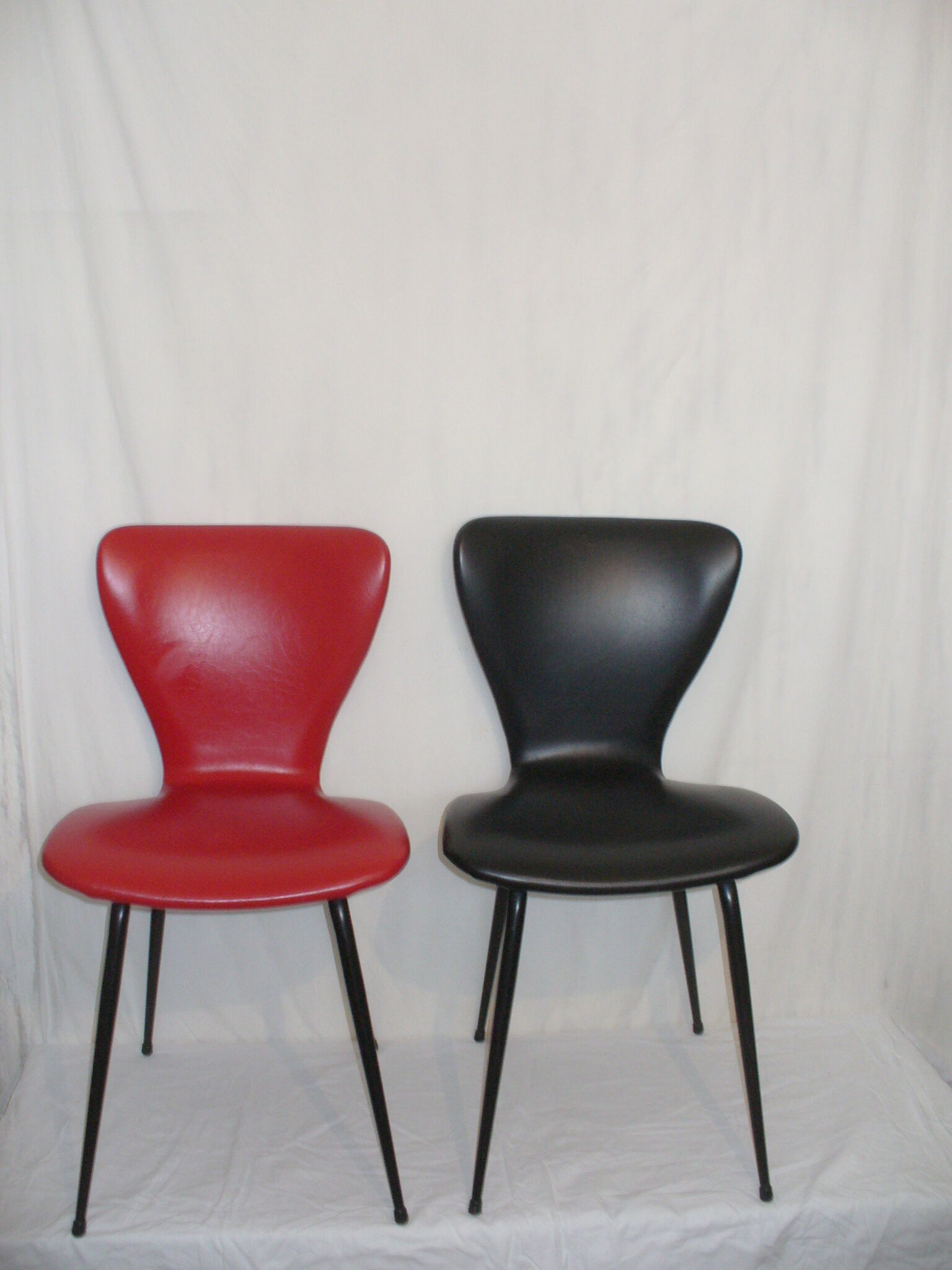 Pair of Scandinavian style chairs from the 50s